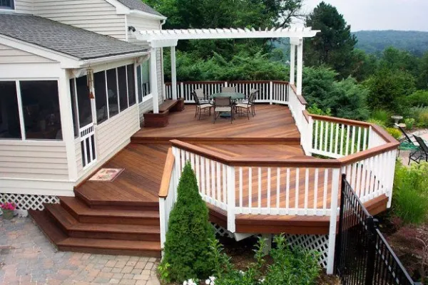 How Much Does It Cost to Repair a Deck in Overland Park?