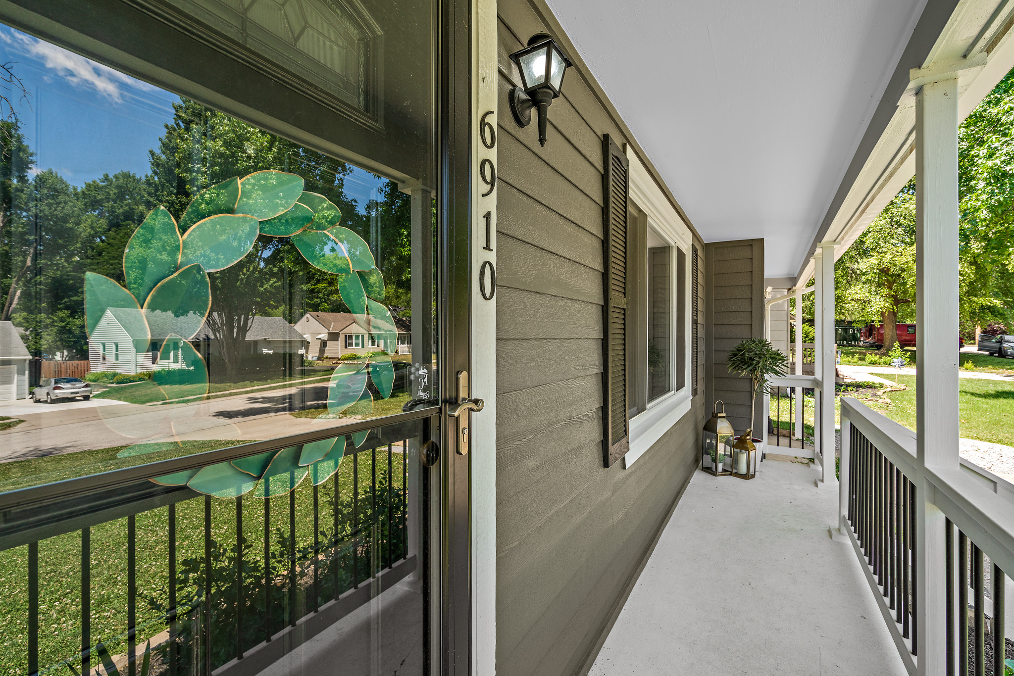 screen door install