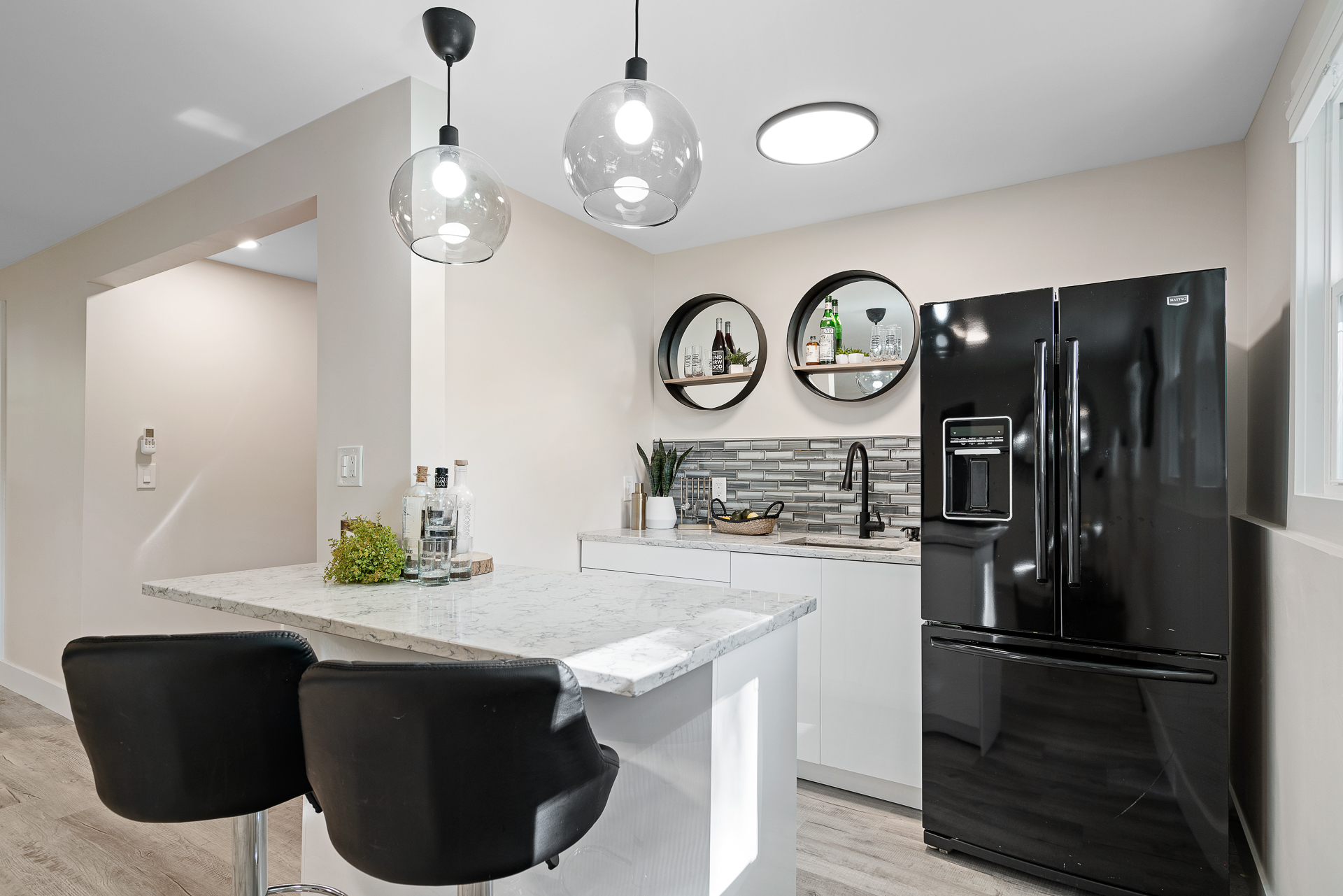 Wet bar kitchen remodel